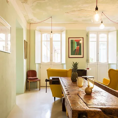 Duomo Luxury - House Of Travelers *